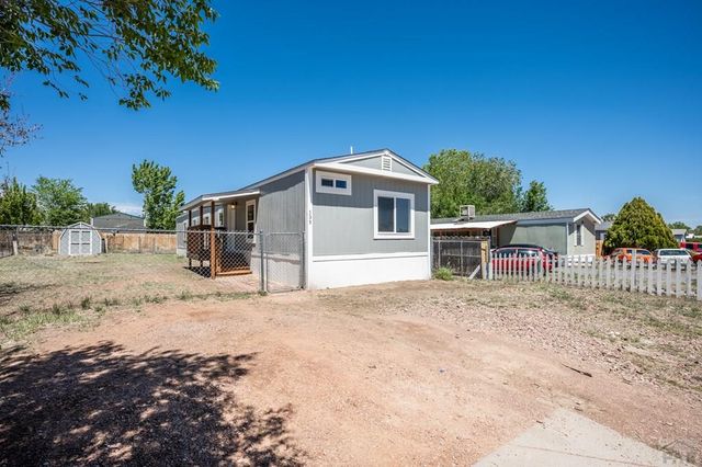 135 Cellini Dr, Pueblo West, CO 81007