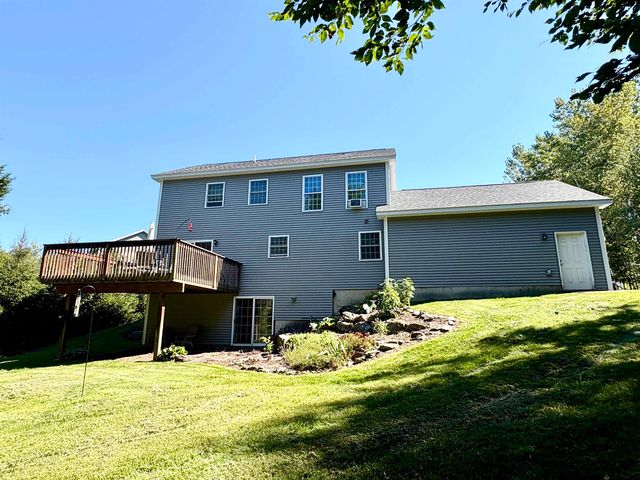68 Jackson Heights, Cambridge, VT 05464