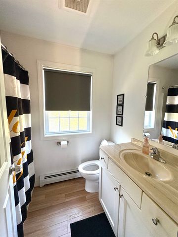 68 Jackson Heights, Cambridge, VT 05464