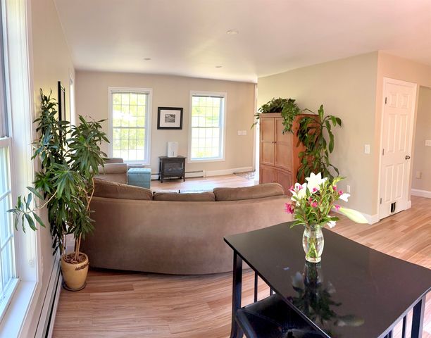 68 Jackson Heights, Cambridge, VT 05464