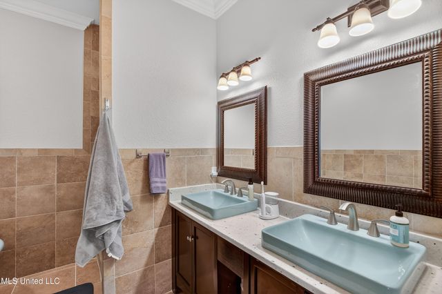 117 Janelle Drive, Bay Saint Louis, MS 39520