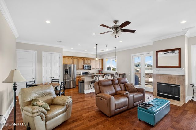 117 Janelle Drive, Bay Saint Louis, MS 39520