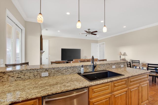 117 Janelle Drive, Bay Saint Louis, MS 39520