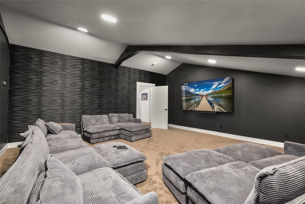 236 Cowboy Drive, Columbia Falls, MT 59912 photo 32