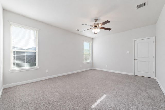 2802 Knotty Forest Drive, Spring, TX 77373