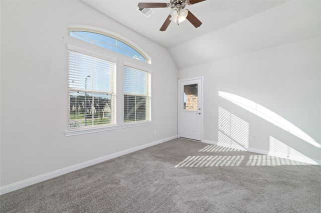 2802 Knotty Forest Drive, Spring, TX 77373