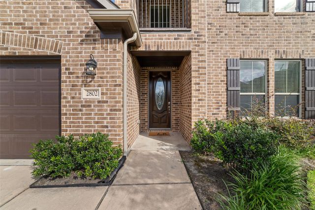 2802 Knotty Forest Drive, Spring, TX 77373