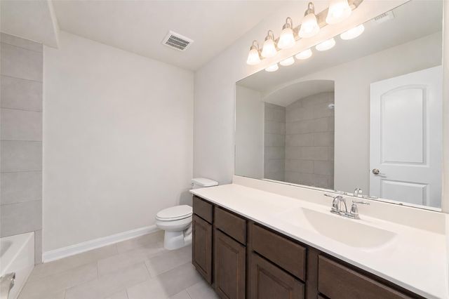 2802 Knotty Forest Drive, Spring, TX 77373