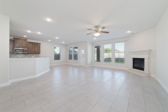 2802 Knotty Forest Drive, Spring, TX 77373