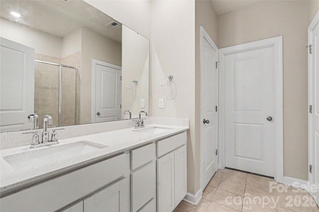 6863 Good News Drive, Charlotte, NC 28215