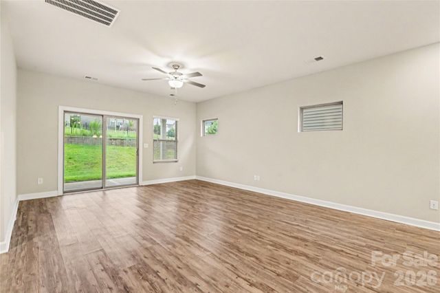 6863 Good News Drive, Charlotte, NC 28215