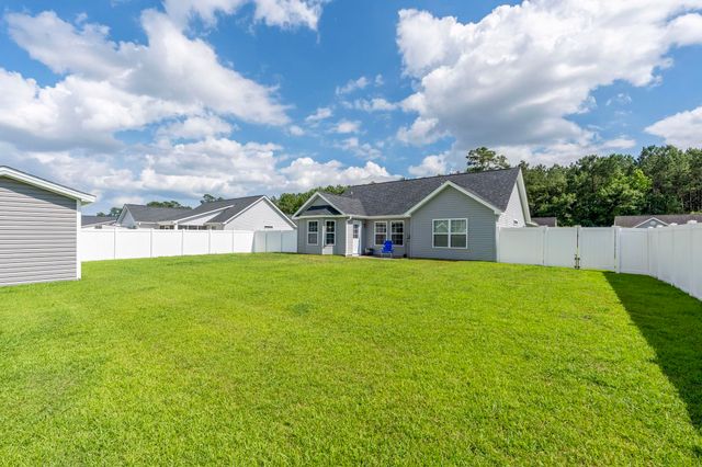 464 Carolina Woods Dr., Myrtle Beach, SC 29588