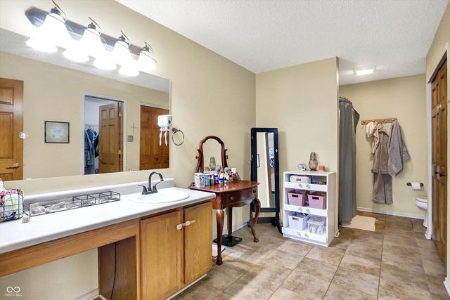 8636 Aylesworth Drive, Camby, IN 46113