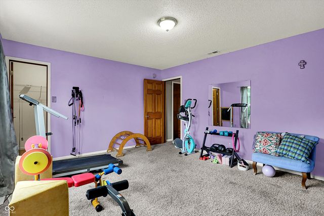 8636 Aylesworth Drive, Camby, IN 46113