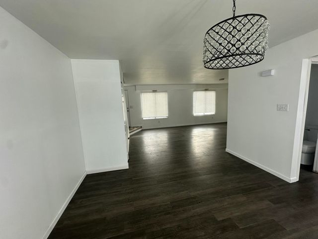 6050 Delaware Drive, Merrillville, IN 46410