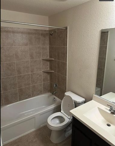 10704 Dimitrios DR, Austin, TX 78747