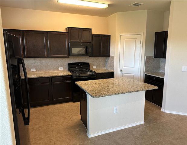 10704 Dimitrios DR, Austin, TX 78747