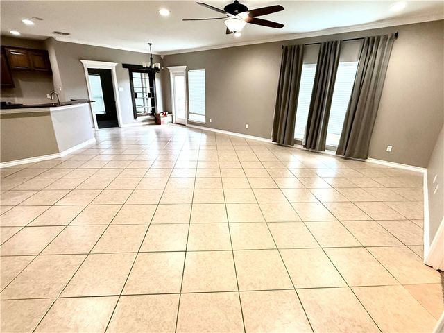 3106 Quail Creek Dr, Corpus Christi, TX 78414