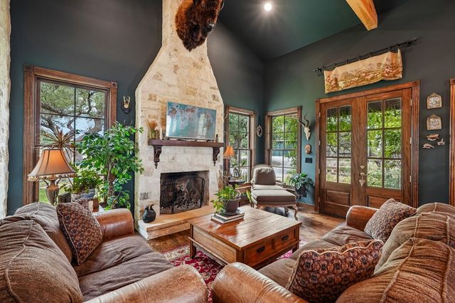 162 Flowering Sage Ln, Fredericksburg, TX 78624