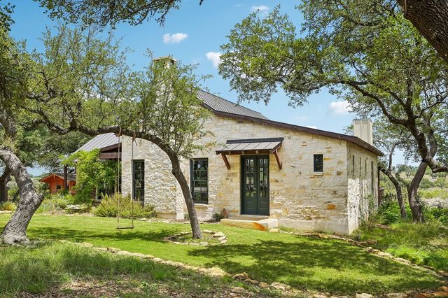 162 Flowering Sage Ln, Fredericksburg, TX 78624