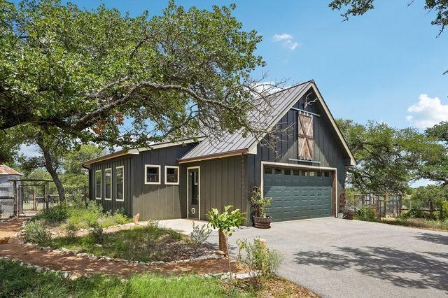 162 Flowering Sage Ln, Fredericksburg, TX 78624