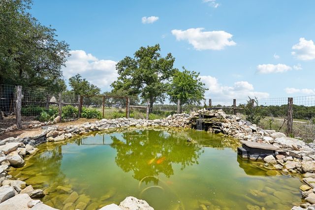 162 Flowering Sage Ln, Fredericksburg, TX 78624