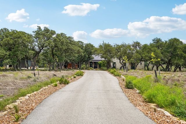 162 Flowering Sage Ln, Fredericksburg, TX 78624