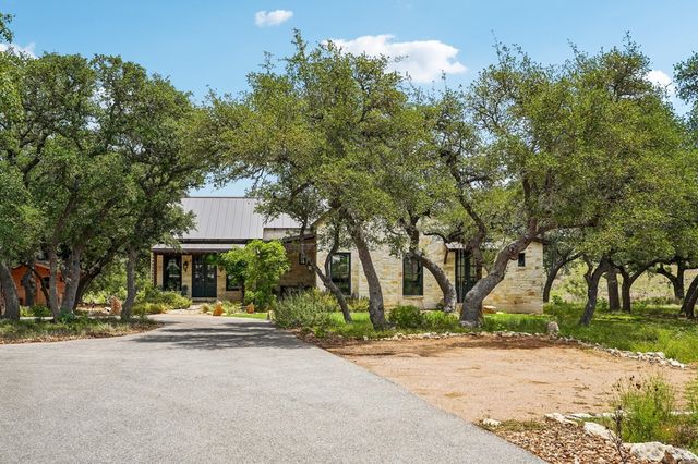 162 Flowering Sage Ln, Fredericksburg, TX 78624