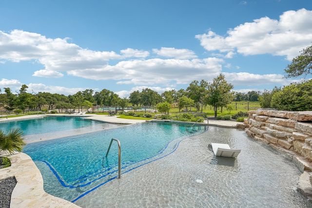 162 Flowering Sage Ln, Fredericksburg, TX 78624