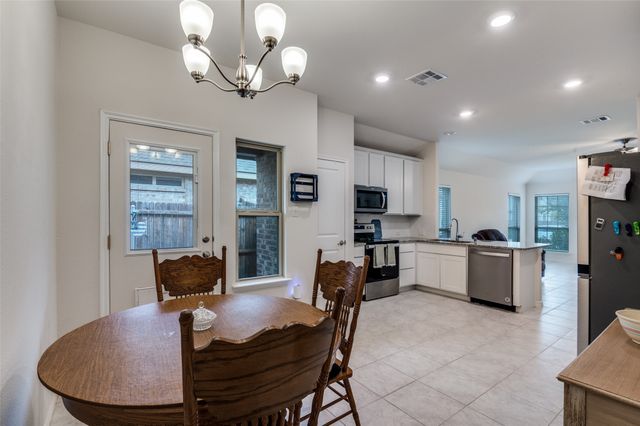 105 Mojave Way, Red Oak, TX 75154