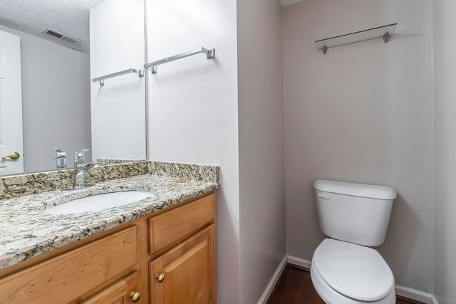 2021 Allegheny Way, Lexington, KY 40513