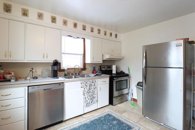 1622 Cleveland AVENUE, Racine, WI 53405