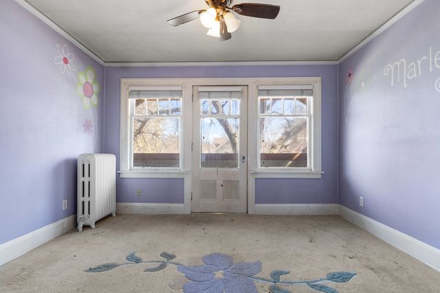 212 N Gardiner Avenue, Rockford, IL 61107