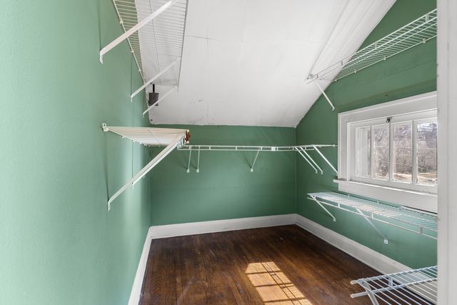 212 N Gardiner Avenue, Rockford, IL 61107