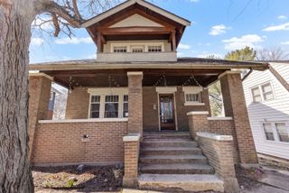 212 N Gardiner Avenue, Rockford, IL 61107