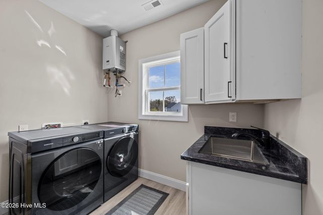 127 Louise Lane, Richlands, NC 28574