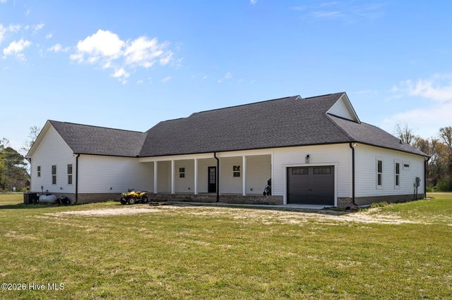 127 Louise Lane, Richlands, NC 28574