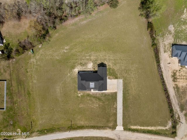 127 Louise Lane, Richlands, NC 28574