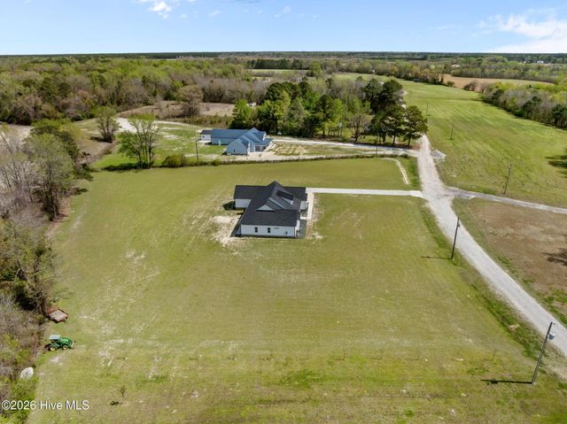 127 Louise Lane, Richlands, NC 28574