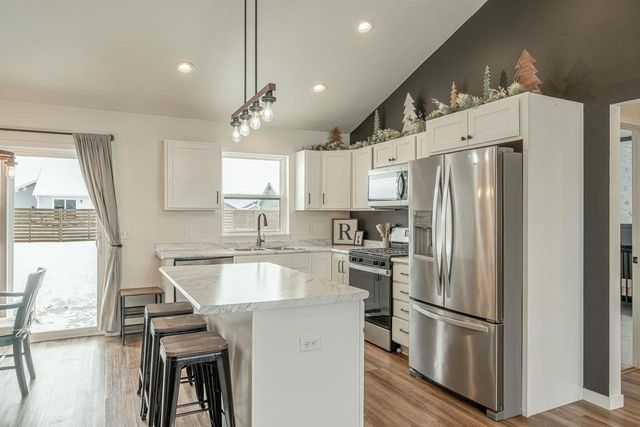 364 S 7th Street, Evansville, WI 53536