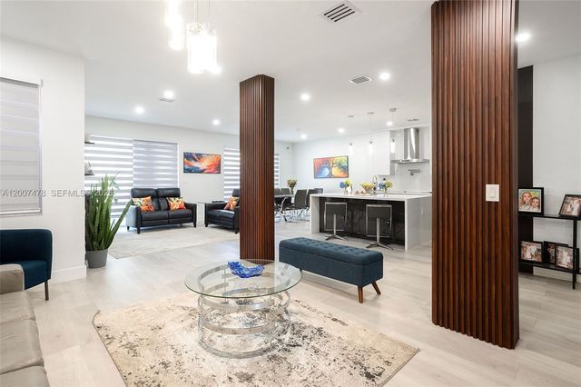 13741 SW 118th Ter, Miami, FL 33186