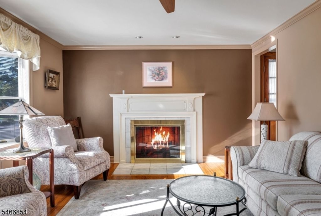 53 Hillcrest Dr, Wayne Twp., NJ 07470 — photo 4