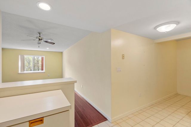 321 Place Ln 321, Woburn, MA 01801