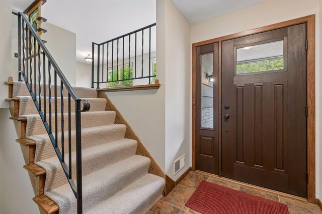 5105 Kimberly Road, Minnetonka, MN 55345