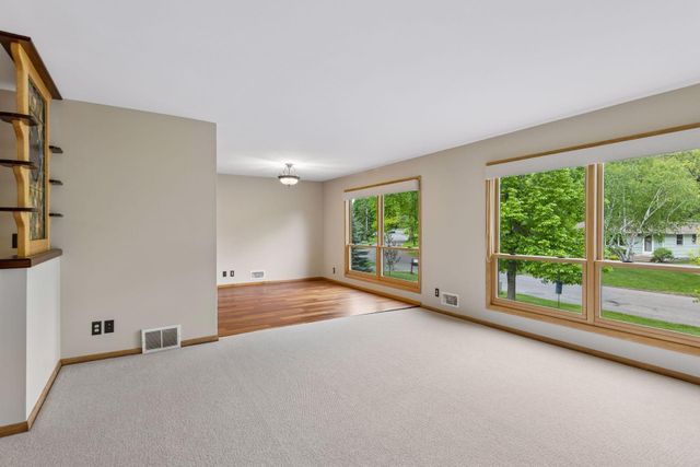 5105 Kimberly Road, Minnetonka, MN 55345