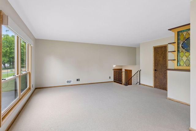 5105 Kimberly Road, Minnetonka, MN 55345