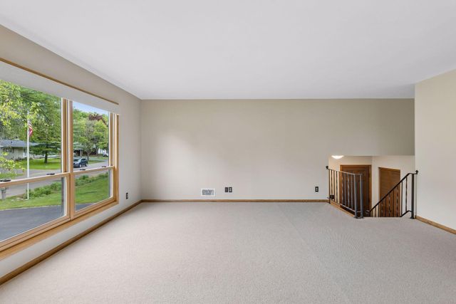 5105 Kimberly Road, Minnetonka, MN 55345