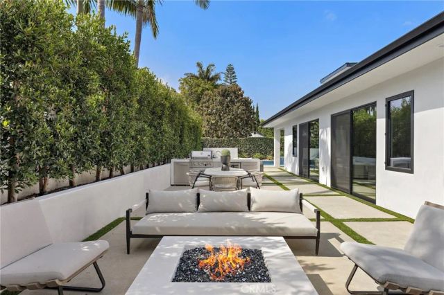 1312 Dover Drive, Newport Beach, CA 92660