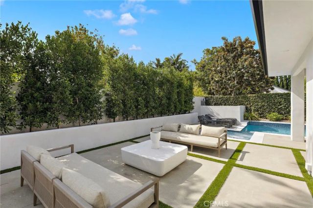 1312 Dover Drive, Newport Beach, CA 92660