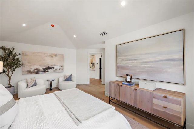 1312 Dover Drive, Newport Beach, CA 92660